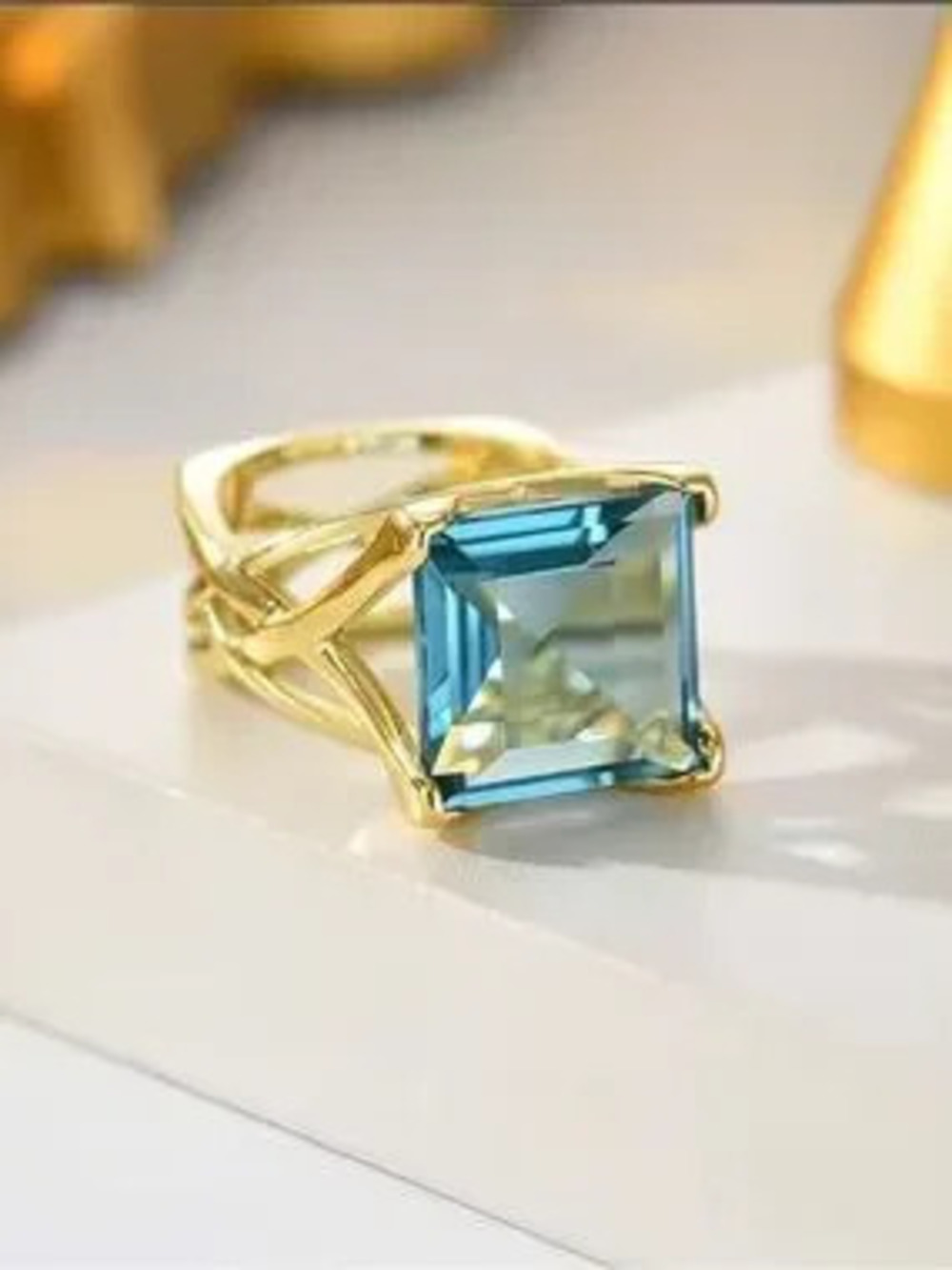 Vintage Sapphire Glow Cocktail Ring